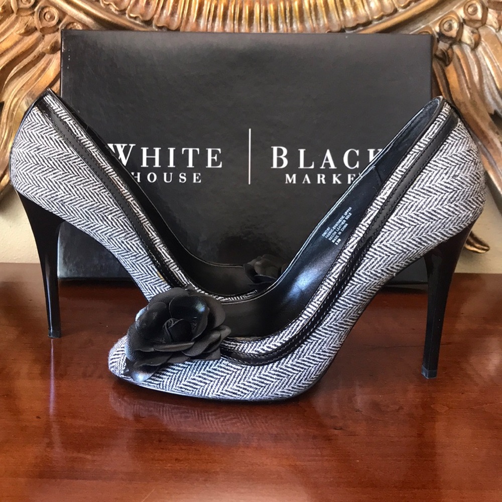 White House | Black Market Dmitry heels size 8.5